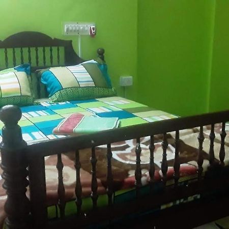 Elisa Home Stay Villa Ποντισερί Εξωτερικό φωτογραφία